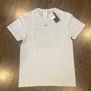 Brand new Bone white Reebok breathable quick dry short sleeve exercise shirt